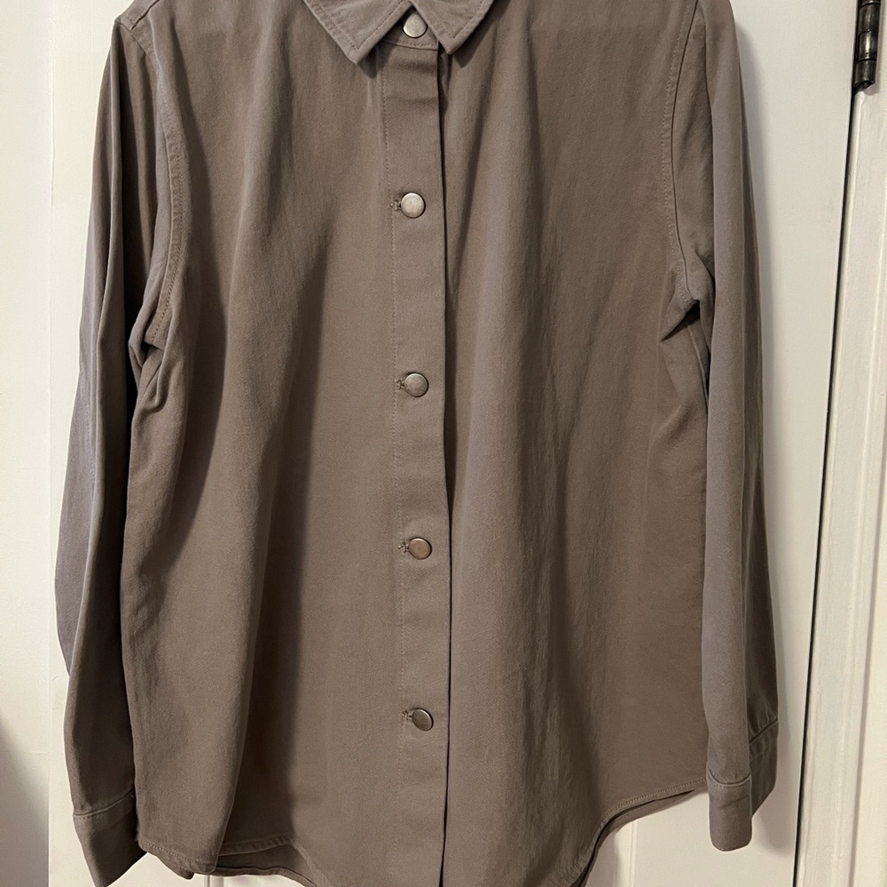 (Unlabeled) Eileen Fisher button down shirt jacket